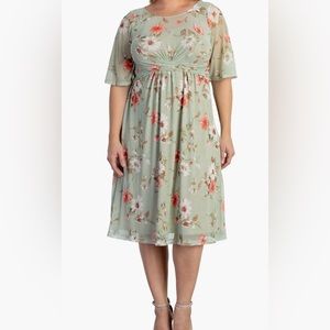 Kiyonna Floral Sage Green Spring Dress Size 2X